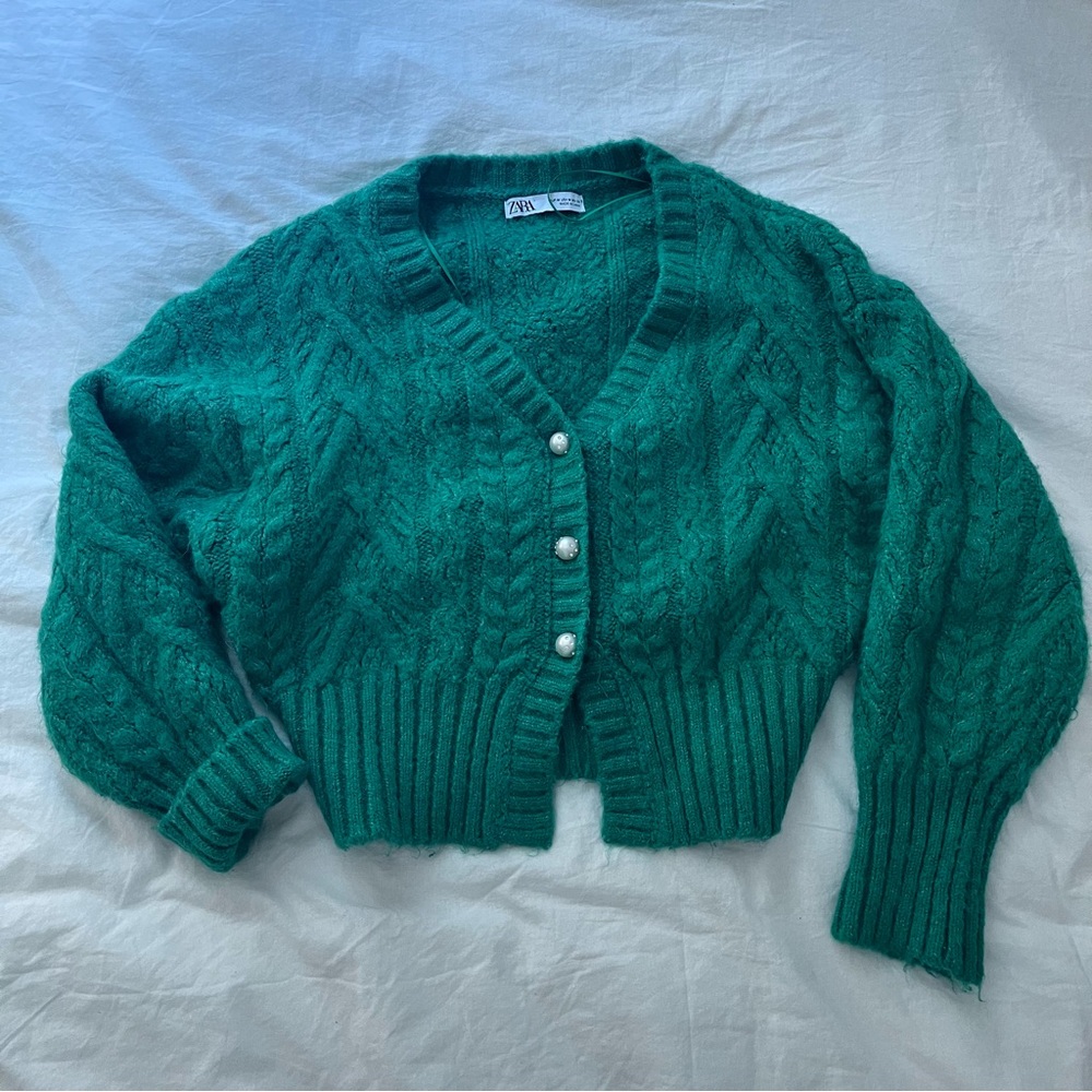 zara green cardigan